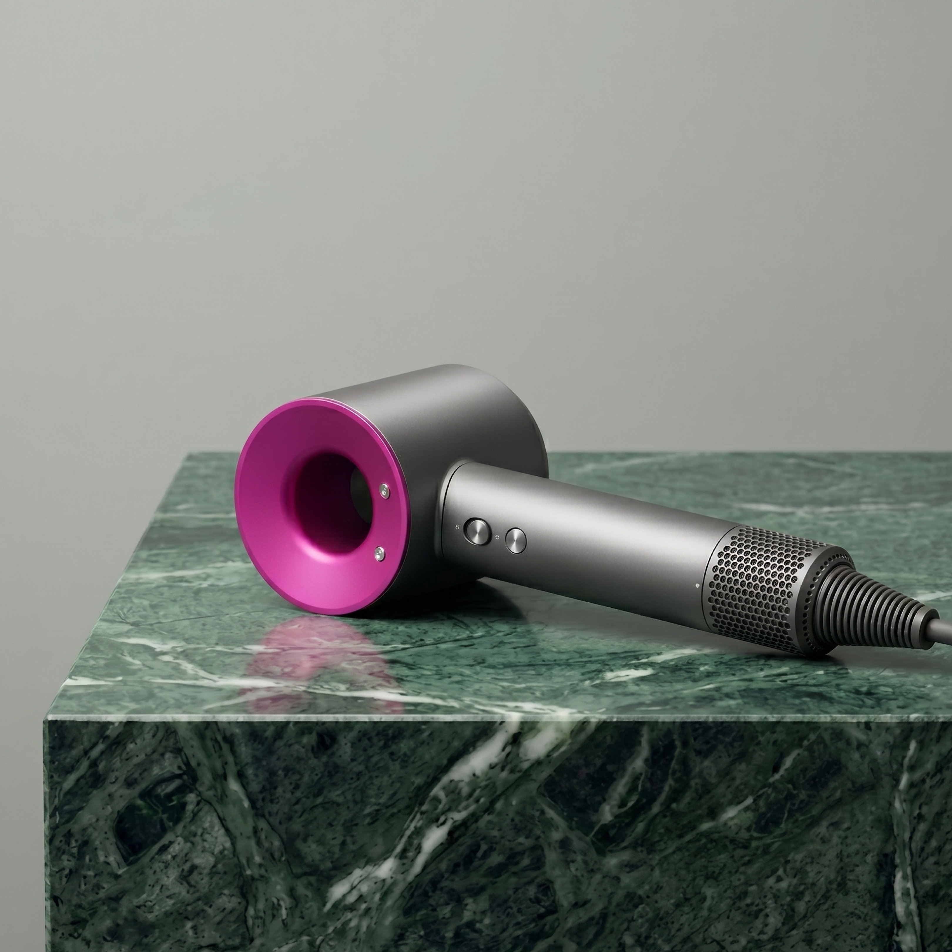 Aeroflux 5-in-1 Hot & Cold Air Hair Dryer: Ionic Technology & 6 Attachments