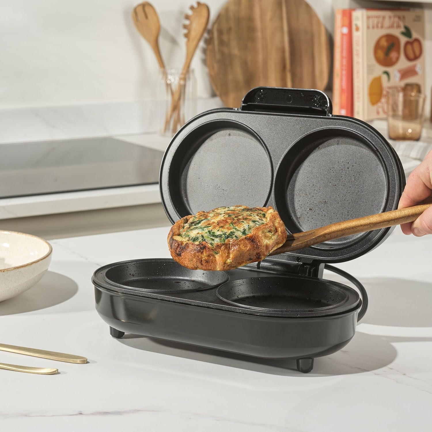 Aeroflux Electric Omelette Maker – Dual Non-Stick Cooker for Quick & Easy Breakfasts