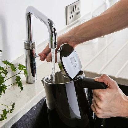 AeroFlux Smart Electric Kettle – 1.5L Stainless Steel, LED Touch Display, Keep Warm Function, Voice Control Ready – 1800W, Black
