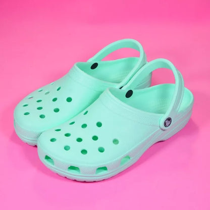 Aeroflux® UltraComfort™ Clogs: All-Day Comfort & Style